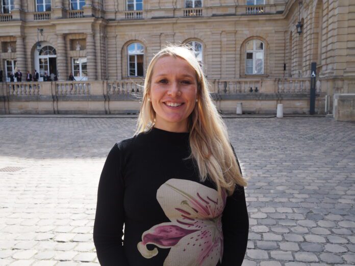 La sénatrice Elsa Schalck élue au Sénat depuis cinq ans.