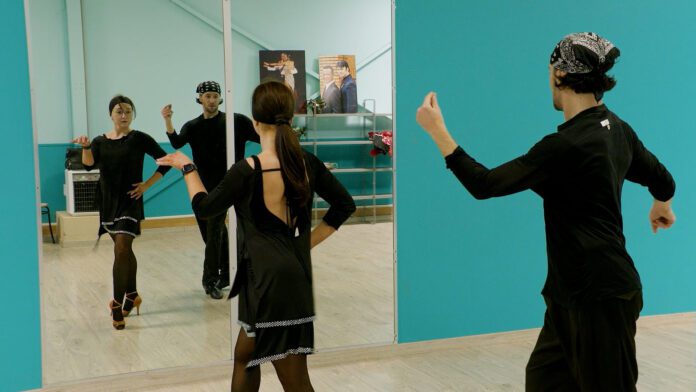 Elena Salikhova et Charles-Guillaume Schmitt : champions du monde de danse latine