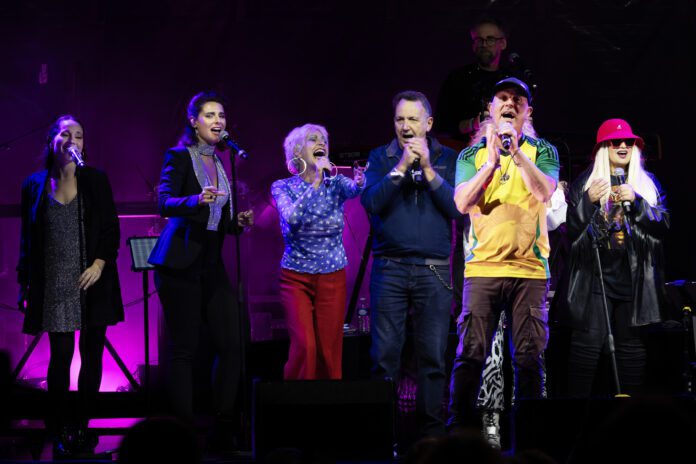 Le groupe de la tournée des années 80