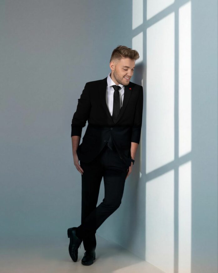 Le chanteur de schlager Nico Names