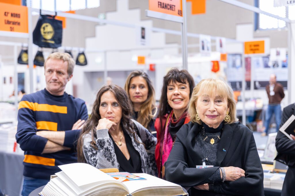 Blandine de Caunes et des confrères au Forum du Livre de Saint-Louis