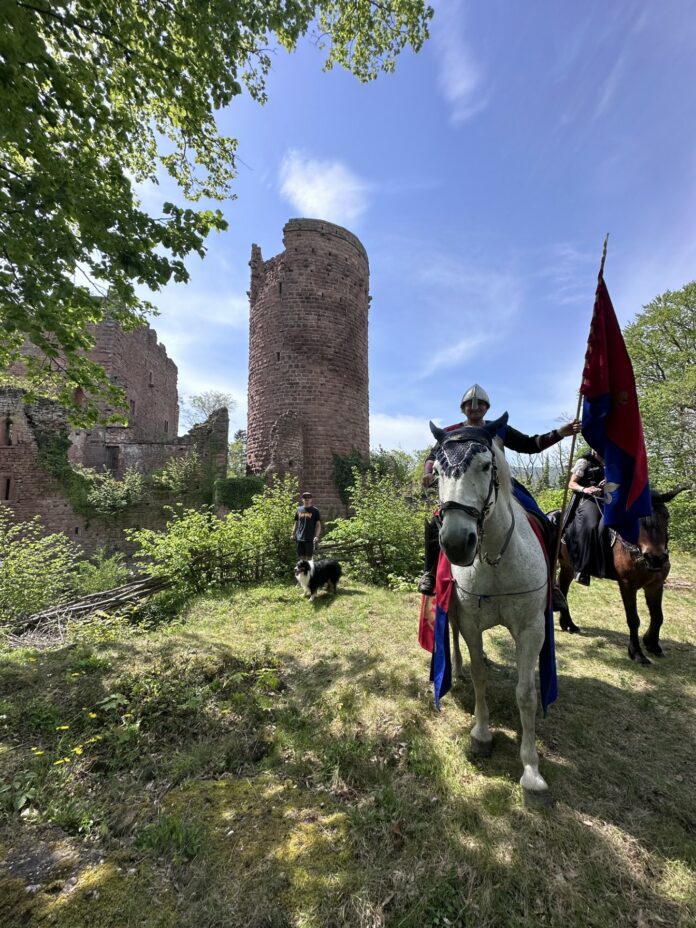 Un chevalier à cheval