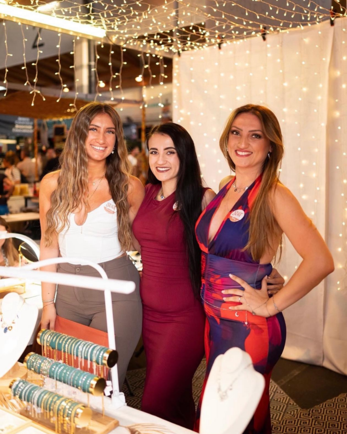 Les soeurs Haefflinger, everglow, colmar, Journal Maxi Flash